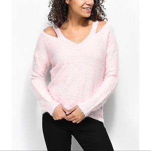bea fuzzy pink sweater